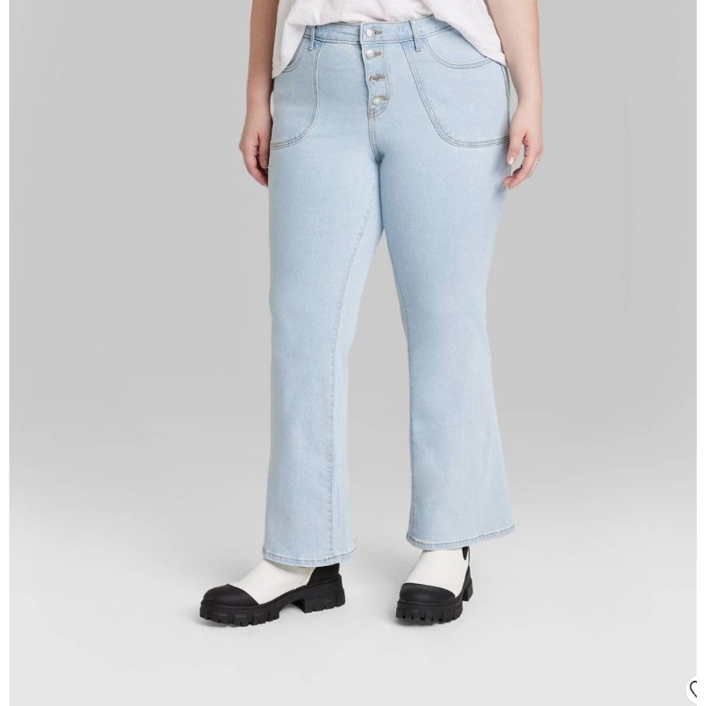 NWT Size 8, Women's Low-Rise Exposed Button Fly Flare Jeans Wild Fable Blue (A13